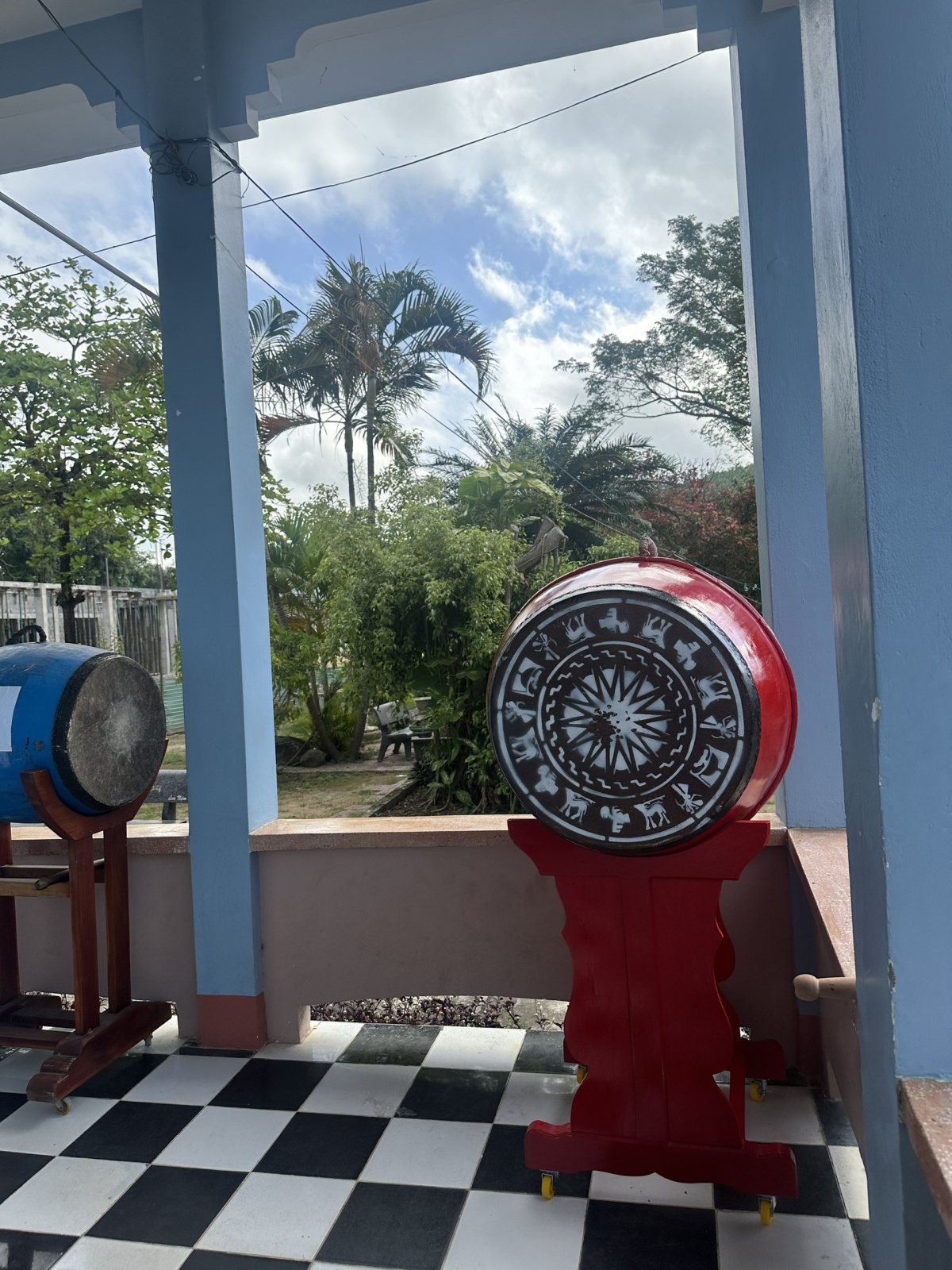 trống trường tiểu học