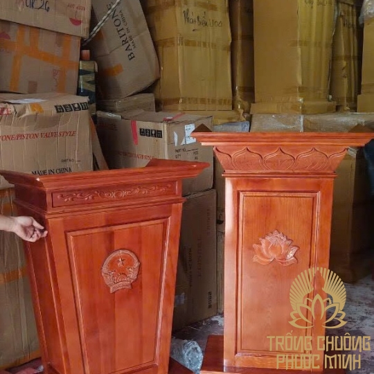 Bục phát biểu