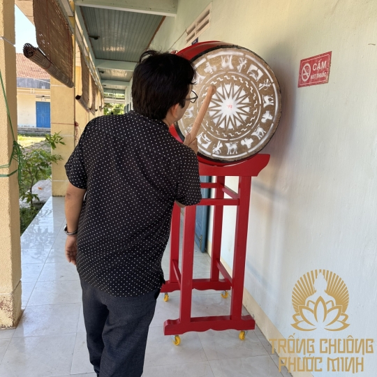 Cơ sở sản xuất trống trường học