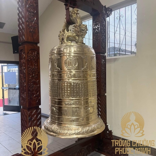 Bộ giá đỡ chuông và đại Hồng chung 700kg chùa Tôn Thắng
