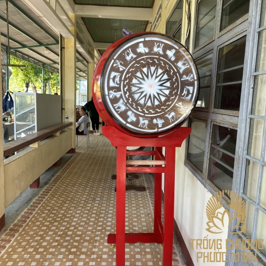 Cơ sở sản xuất trống trường học