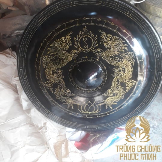 Chiêng đình nhà thờ, giáo xứ, đình chùa